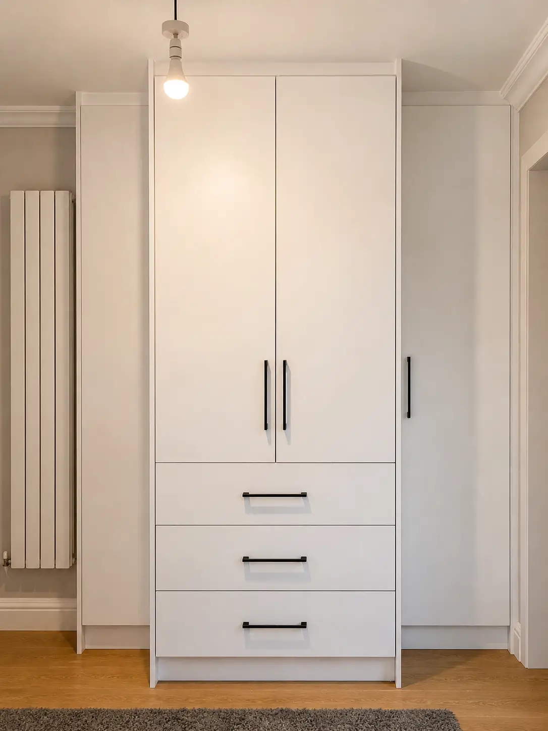 Modern Fitted Wardrobe in White Finish with Integrated Drawers